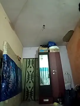 rockymumbai online show from April 8, 1:11 pm