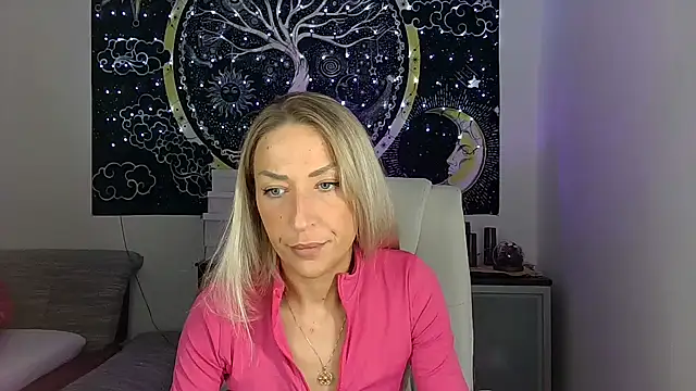 SexxyLiviaa online show from September 26, 6:34 pm