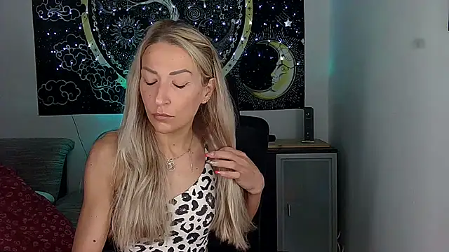 SexxyLiviaa online show from July 10, 2:05 am