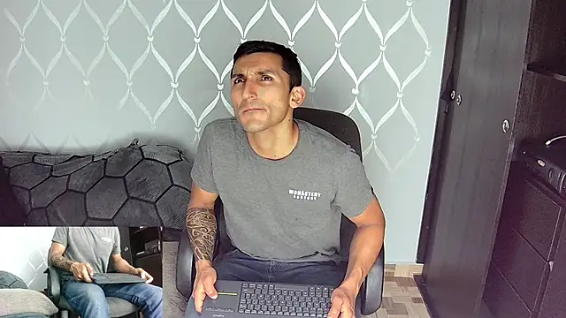 Marck Muscle online show from January 13, 5:23 am