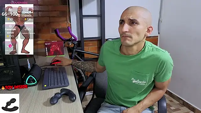 Marck Muscle online show from April 13, 1:33 am