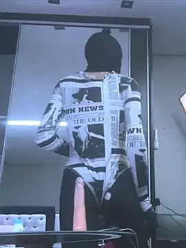 Snapshot of BodyandlegginLover chatting on October 22, 6:13 am BodyandlegginLover online show from October 22, 6:13 am