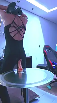 Snapshot of BodyandlegginLover chatting on October 23, 8:46 am BodyandlegginLover online show from October 23, 8:46 am