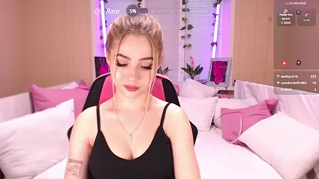 Snapshot of Tessa_Walker chatting on January 28, 11:38 am Tessa Walker online show from January 28, 11:38 am