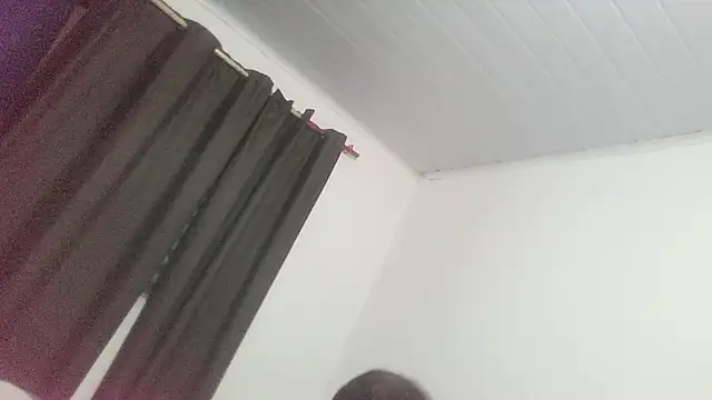 UncutToyBoy23cm online show from November 2, 10:01 pm