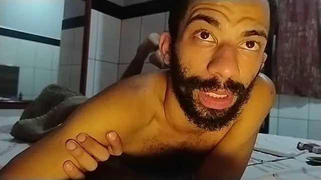 UncutToyBoy23cm online show from April 11, 10:14 pm