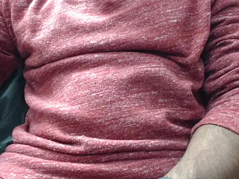 Snapshot of thkbigbrnmeat4f chatting on December 1, 8:47 pm thkbigbrnmeat4f online show from December 1, 8:47 pm