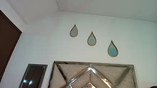 Ingridbergman online show from October 8, 11:19 am