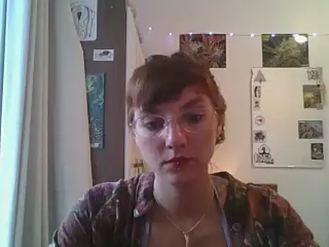 Snapshot of SweetyBabyDemon chatting on December 18, 9:40 pm SweetyBabyDemon online show from December 18, 9:40 pm