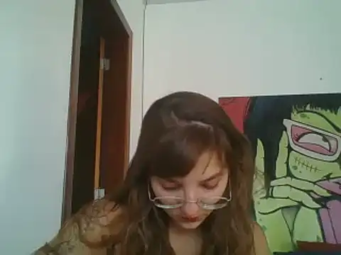 Snapshot of SweetyBabyDemon chatting on February 11, 12:27 pm SweetyBabyDemon online show from February 11, 12:27 pm