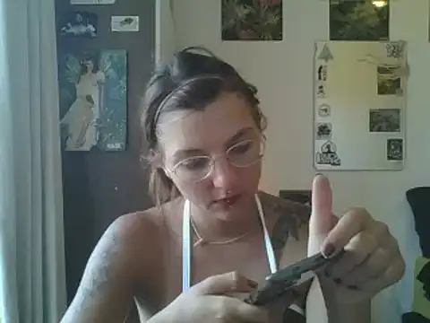Snapshot of SweetyBabyDemon chatting on February 28, 7:25 pm SweetyBabyDemon online show from February 28, 7:25 pm
