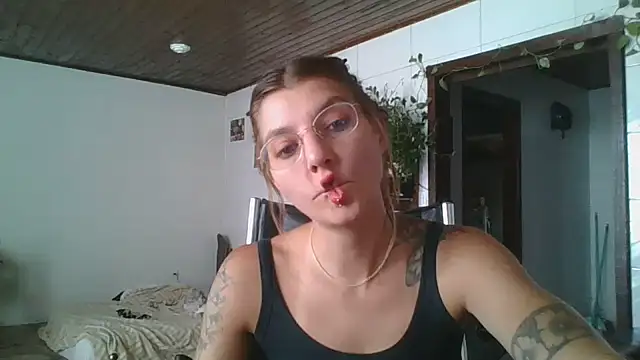 SweetyBabyDemon online show from January 14, 1:17 pm