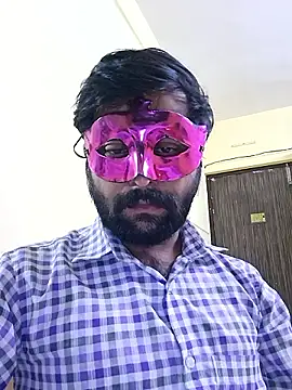 GlassBarge9 online show from November 17, 5:52 pm