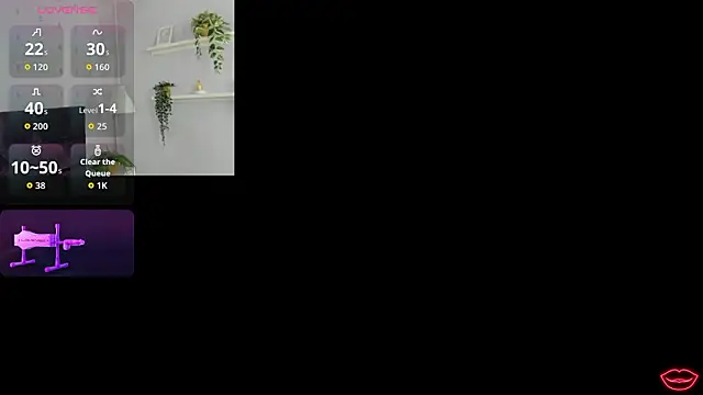 Snapshot of BrianaHazel chatting on March 4, 12:05 am BrianaHazel online show from March 4, 12:05 am