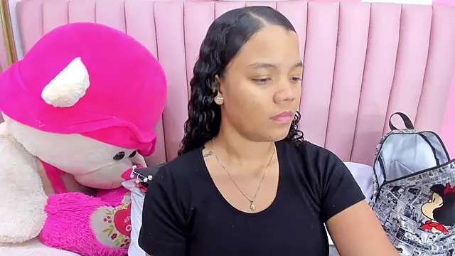 ISABELLA 020 online show from February 16, 1:07 pm