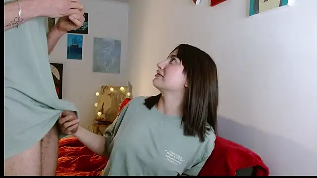Snapshot of Damian_n_Maya chatting on January 9, 12:46 am Damian n Maya online show from January 9, 12:46 am