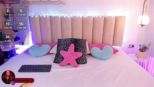 Snapshot of coralsmith11 chatting on February 19, 7:38 pm coralsmith11 online show from February 19, 7:38 pm