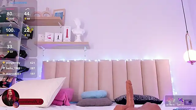 Snapshot of coralsmith11 chatting on February 22, 2:06 am coralsmith11 online show from February 22, 2:06 am