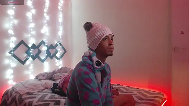 TOM NATASHA online show from January 17, 12:31 am