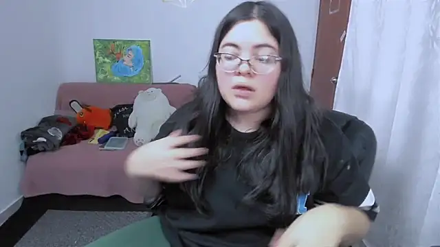 Snapshot of Aria_Fullbuster chatting on November 12, 8:41 pm Aria Fullbuster online show from November 12, 8:41 pm