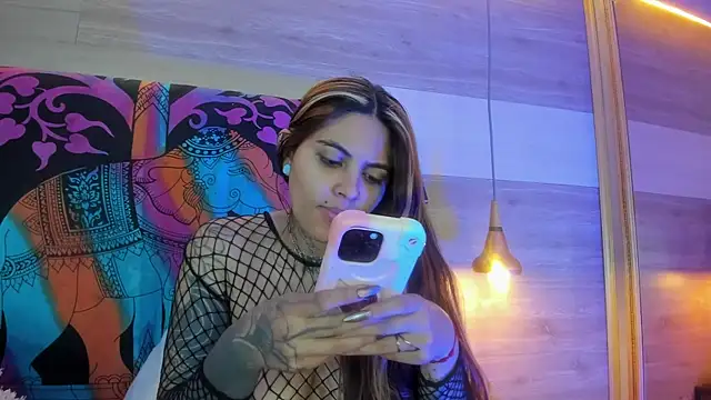 Cori Paige online show from April 11, 4:06 am