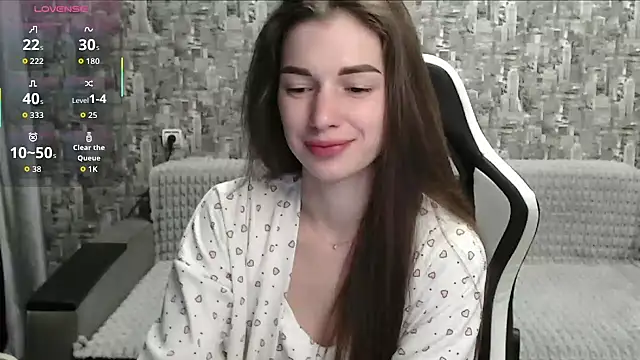MissMiaCutie online show from October 18, 11:33 am