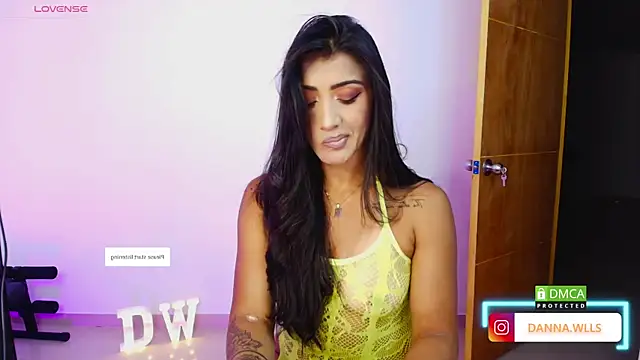 Dannawells online show from April 16, 11:29 pm