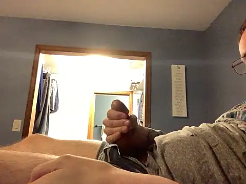 Snapshot of Hebrewhammers42 chatting on January 25, 6:12 am Hebrewhammers42 online show from January 25, 6:12 am