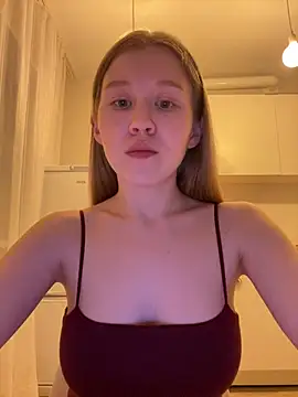 Eva Weyne online show from February 21, 9:05 pm