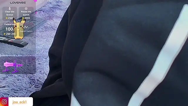 Snapshot of Levii_Ackermann chatting on March 10, 2:48 pm Levii Ackermann online show from March 10, 2:48 pm