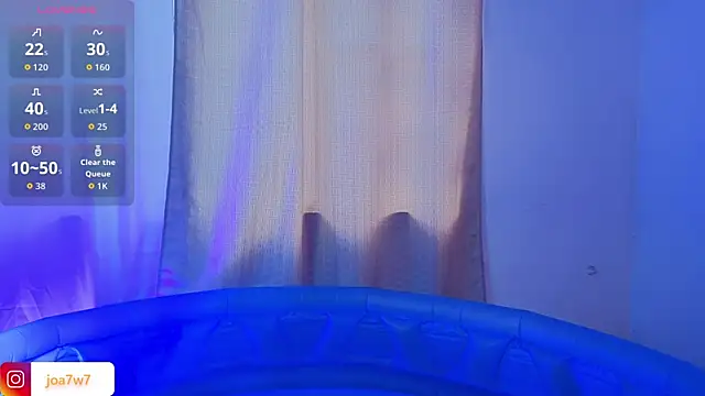 Snapshot of Levii_Ackermann chatting on September 10, 3:56 pm Levii Ackermann online show from September 10, 3:56 pm