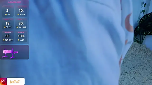 Snapshot of Levii_Ackermann chatting on September 17, 2:41 pm Levii Ackermann online show from September 17, 2:41 pm