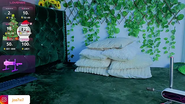 Snapshot of Levii_Ackermann chatting on December 17, 1:39 pm Levii Ackermann online show from December 17, 1:39 pm