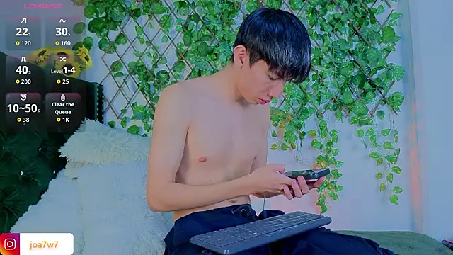 Levii Ackermann online show from February 4, 3:23 am