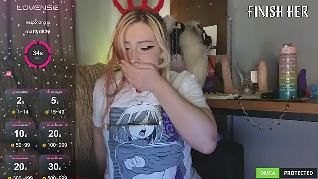 Snapshot of princess_sofiee chatting on January 27, 6:20 pm princess sofiee online show from January 27, 6:20 pm