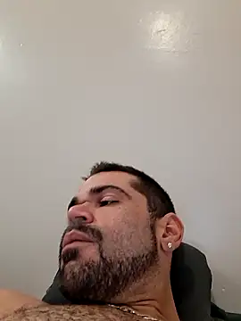 Snapshot of Zander823 chatting on February 12, 11:22 pm Zander823 online show from February 12, 11:22 pm