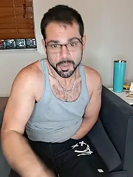 Snapshot of Zander823 chatting on February 19, 4:41 am Zander823 online show from February 19, 4:41 am