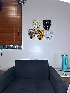 Snapshot of Zander823 chatting on February 20, 12:29 am Zander823 online show from February 20, 12:29 am