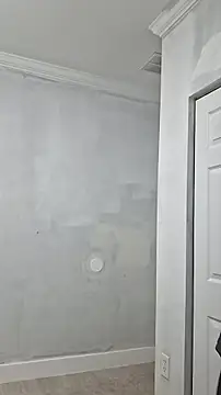 Zander823 online show from April 19, 1:49 am