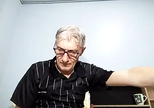 Snapshot of BIGUNCUTHARDCOCK chatting on September 12, 1:38 am BIGUNCUTHARDCOCK online show from September 12, 1:38 am