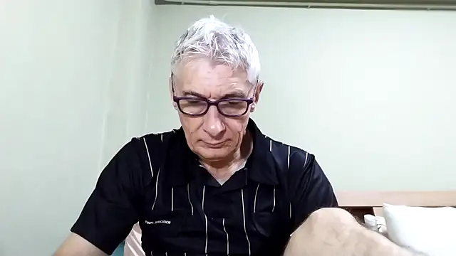 BIGUNCUTHARDCOCK online show from December 21, 2:30 am