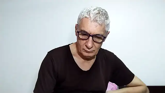 BIGUNCUTHARDCOCK online show from March 17, 1:54 am