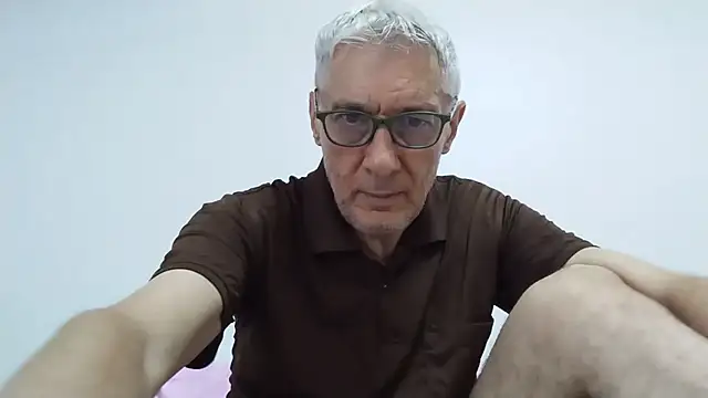 BIGUNCUTHARDCOCK online show from May 25, 12:27 am