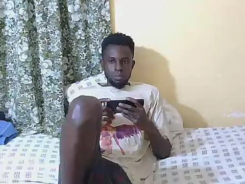 Snapshot of large_blackdick chatting on October 26, 4:02 pm large blackdick online show from October 26, 4:02 pm