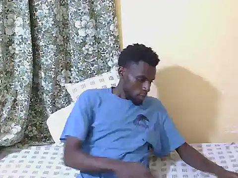 Snapshot of large_blackdick chatting on November 17, 6:24 pm large blackdick online show from November 17, 6:24 pm