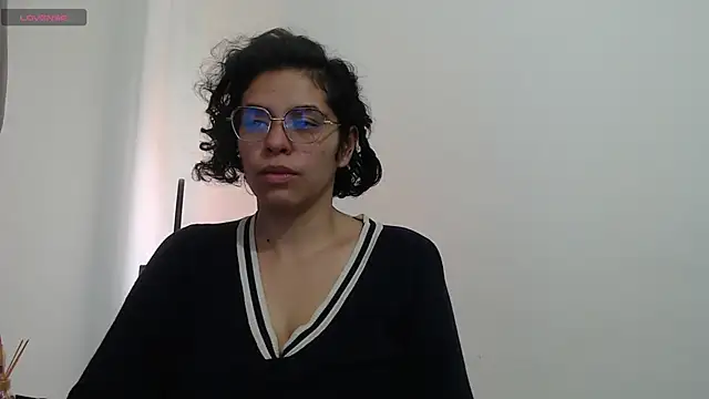 Anne purple online show from December 12, 5:04 pm