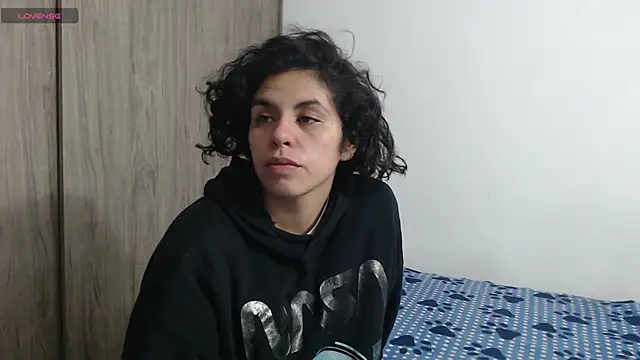 Anne purple online show from February 11, 4:02 pm