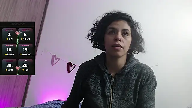 Anne purple online show from February 18, 3:54 pm