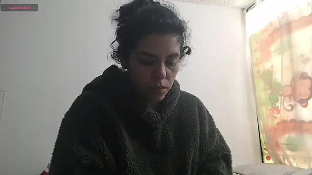 Anne purple online show from March 17, 4:01 pm