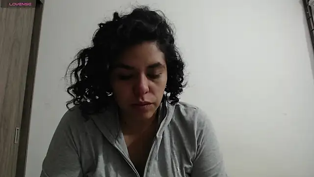 Anne purple online show from October 3, 4:48 pm